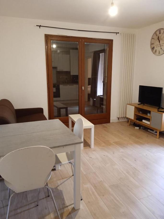 Appartement Jolie T2 - Tres Grande Terrasse à Thonon-les-Bains Extérieur photo